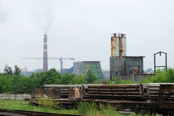 stock image Wagons are near the plant