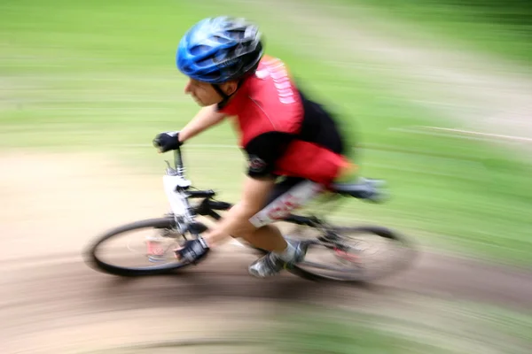 Corrida de bicicleta — Fotografia de Stock
