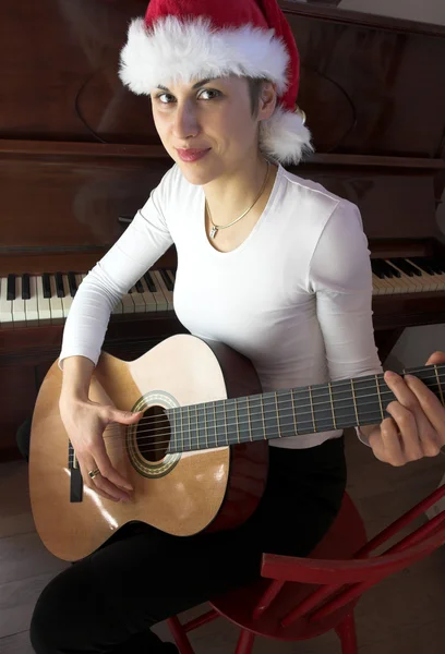 Kobieta z instrumentów muzycznych — Zdjęcie stockowe