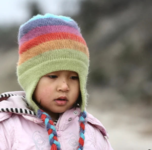 Criança bonito com chapéu — Fotografia de Stock