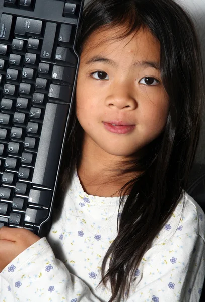 Компьютерный ребенок — стоковое фото