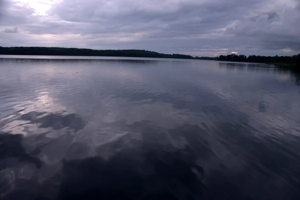 Jezioro — Zdjęcie stockowe