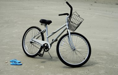 Beach bicycle clipart