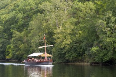 mavna üzerinde dordogne