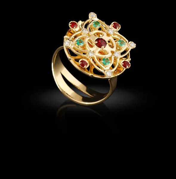Arany gyűrű, drágaköveket, fekete — Stock Fotó