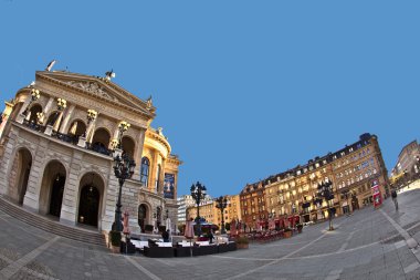 ünlü opera binası Frankfurt, alte oper, Almanya