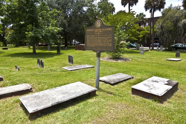 Kolonialny park cemetery w savannah — Zdjęcie stockowe