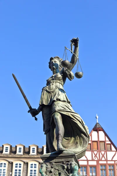 Statue of Lady Justice in front of the Romer in Frankfurt - Germany — Stock Photo, Image