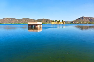 adam sagar Gölü su sarayda (jal mahal). Jaipur, rajasthan, ben