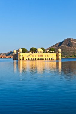 adam sagar Gölü su sarayda (jal mahal). Jaipur, rajasthan, ben