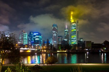 Frankfurt am Main by night clipart