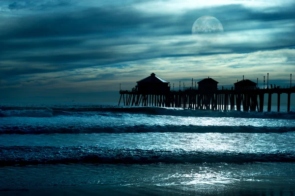 Moonlight on the beach — Stock Photo, Image