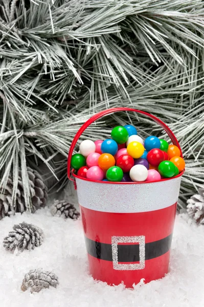 Διακοσμητικά κουβαδάκι του gumballs Χριστούγεννα — Φωτογραφία Αρχείου