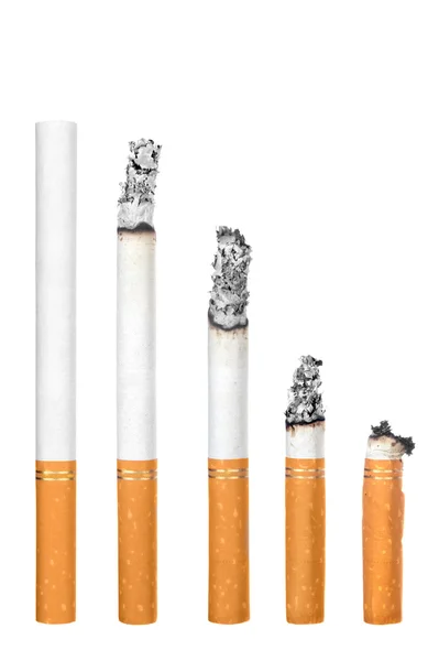 Zigaretten isoliert auf weiß — Stockfoto