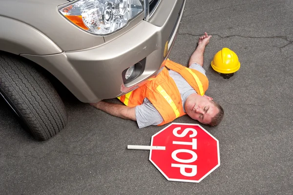 Dead road worker — Stock Photo, Image