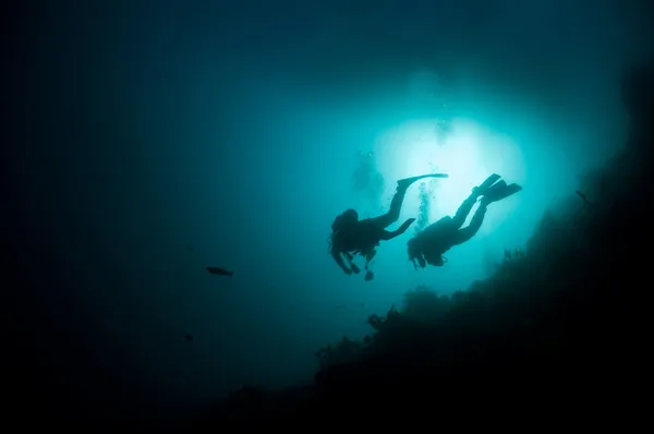 Scuba divers — Stock Photo, Image