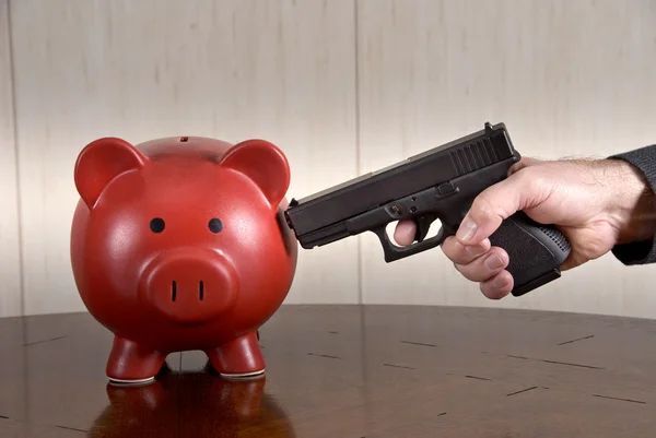 Piggybank tiroteio — Fotografia de Stock