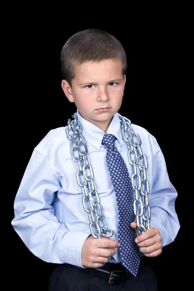 Chłopiec z pakietu i łańcuch wokół ramion — Zdjęcie stockowe