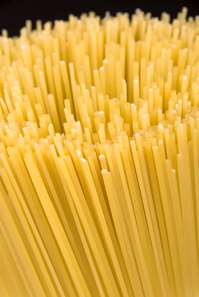 Raw spaghetti noodles — Stock Photo, Image