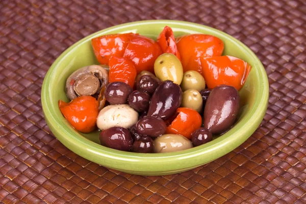 Bowl of assorted olives — Stock Photo, Image