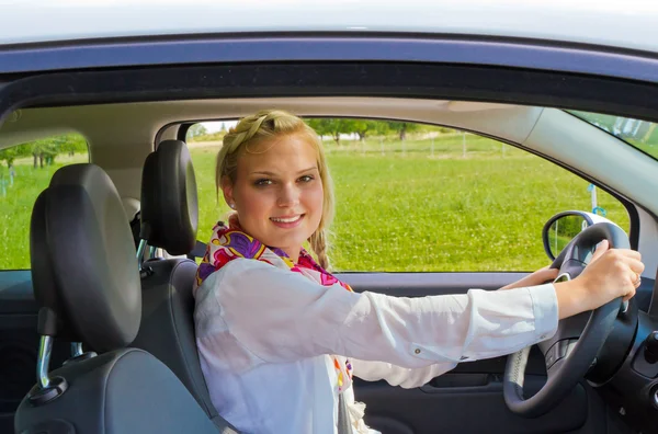 Happy car driver — Stock Photo, Image