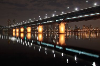 Cheongdam bridge at night clipart