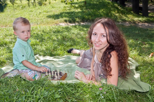 Mom and son in park — Stock Photo, Image