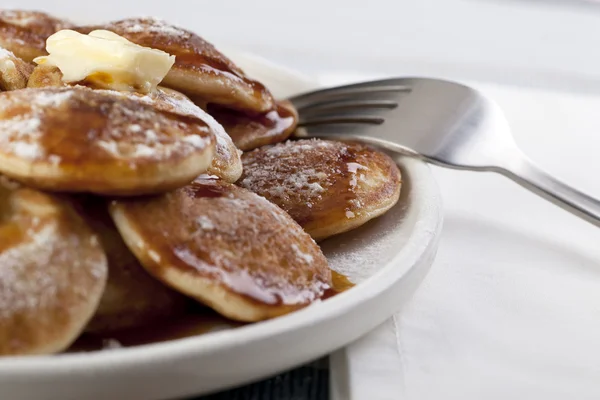 Sweet Mini Pancakes and Syrup — Stock Photo, Image