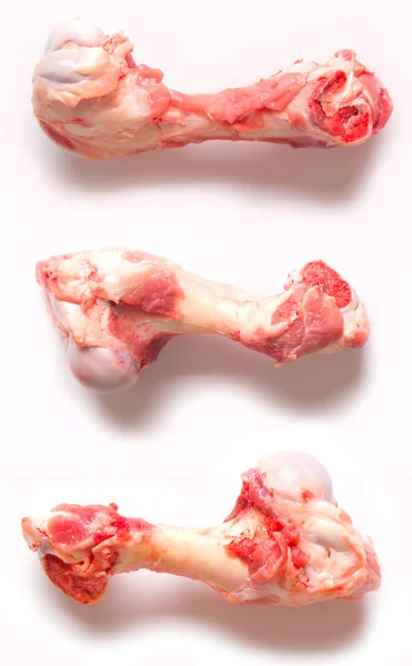 Huesos de cerdo sobre blanco —  Fotos de Stock