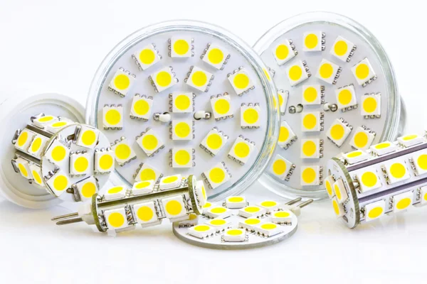 Verschiedene LED-Lampen mit 3-Chip-SMD-LEDs — Stockfoto