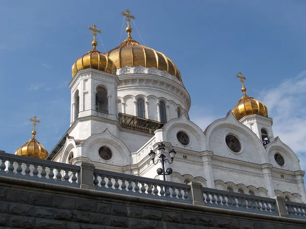 Moskwa. Świątynia Chrystusa Zbawiciela, widok z dołu — Zdjęcie stockowe