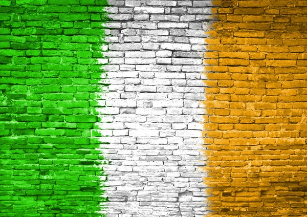Irland flaggan målad på väggen — Stockfoto