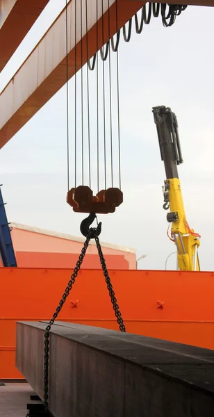 stock image Hoisting crane