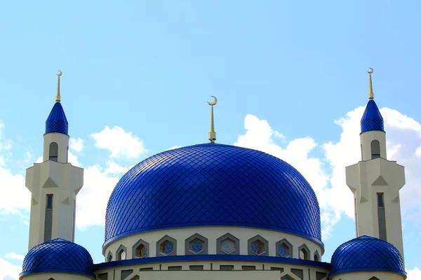 Paisagem com templo de Islã da Rússia do Sul — Fotografia de Stock