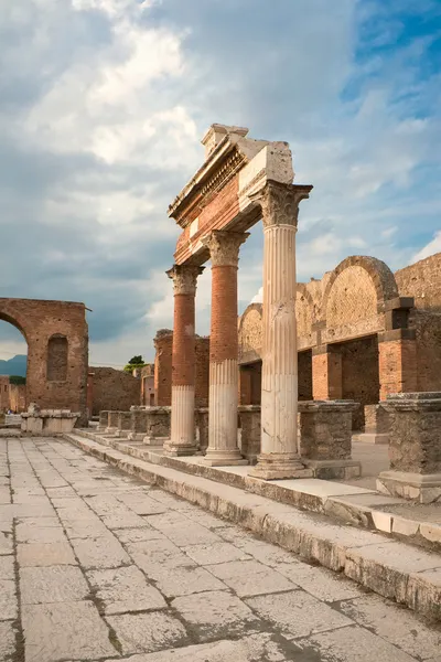 Veduta delle rovine di Pompei in Italia — Foto Stock