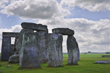 Stonehenge, İngiltere'de bir megalitik anıt 3000bc inşa.