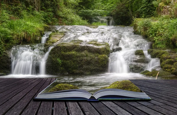 Creatief concept beeld van vloeiende woud waterval coming out van — Stockfoto