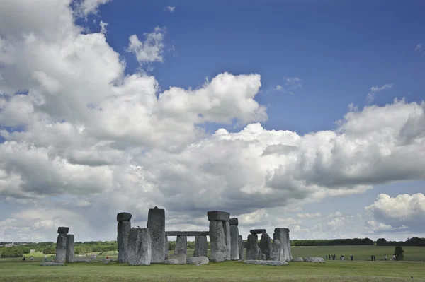 Stonehenge, um monumento megalítico na Inglaterra construído em torno de 3000BC — Fotografia de Stock