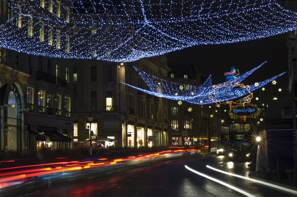 在伦敦摄政街圣诞灯 — 图库照片