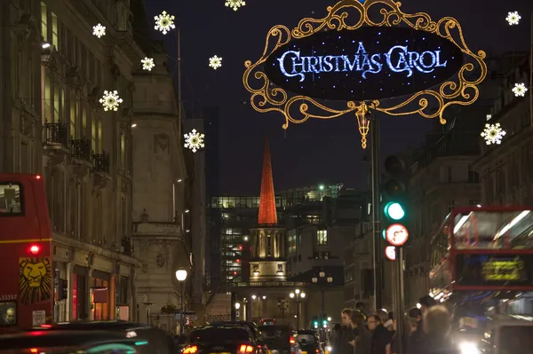 Рождественские огни Риджент-стрит в Лондоне — стоковое фото