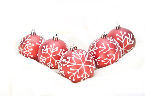 Noel süslemeleri kırmızı baubles — Stok fotoğraf