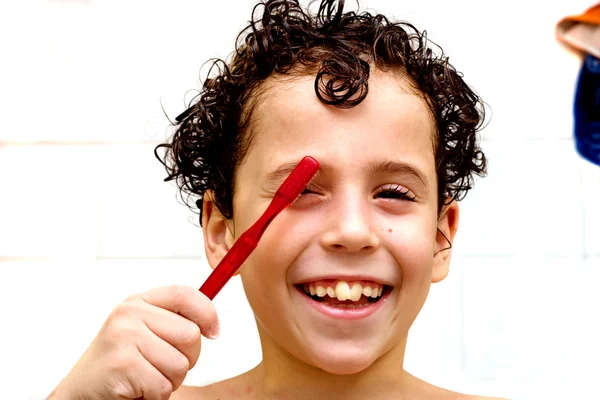 Boy with toothbrush — Stock Photo, Image