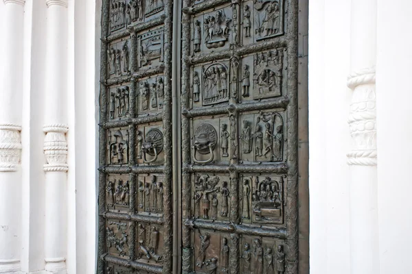 Las puertas de Magdeburgo. Novgorod el Grande. Rusia . — Foto de Stock