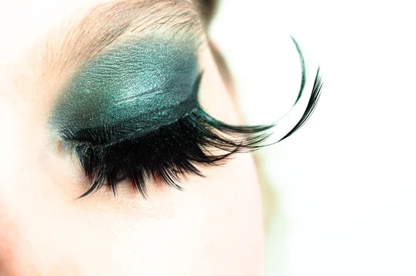 Oko dívky s extrémní make-up — Stock fotografie