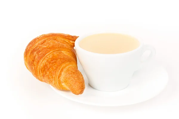 Croissant fresco e café — Fotografia de Stock