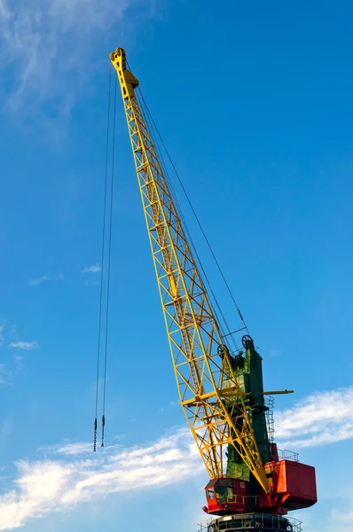 The large industrial crane for cargo containers in port — Stock Photo, Image