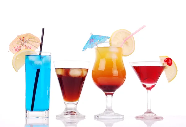 Färgglada drinkar — Stockfoto