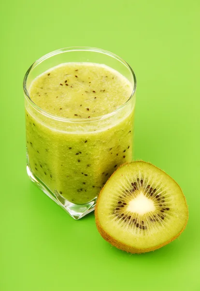 Kiwi smoothie — Stock Photo, Image