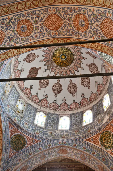 Decorazione della cupola dalla moschea — Foto Stock