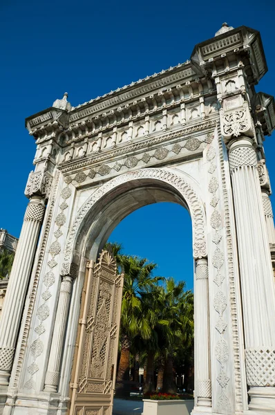 Portão palácio — Fotografia de Stock